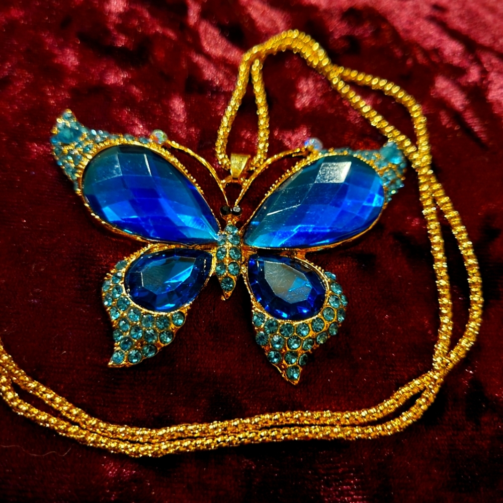 Betsey Johnson Necklace
